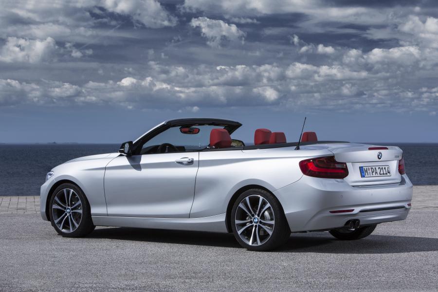  BMW 228i Convertible Sport Line 2014 года  (фото 9 из 66)